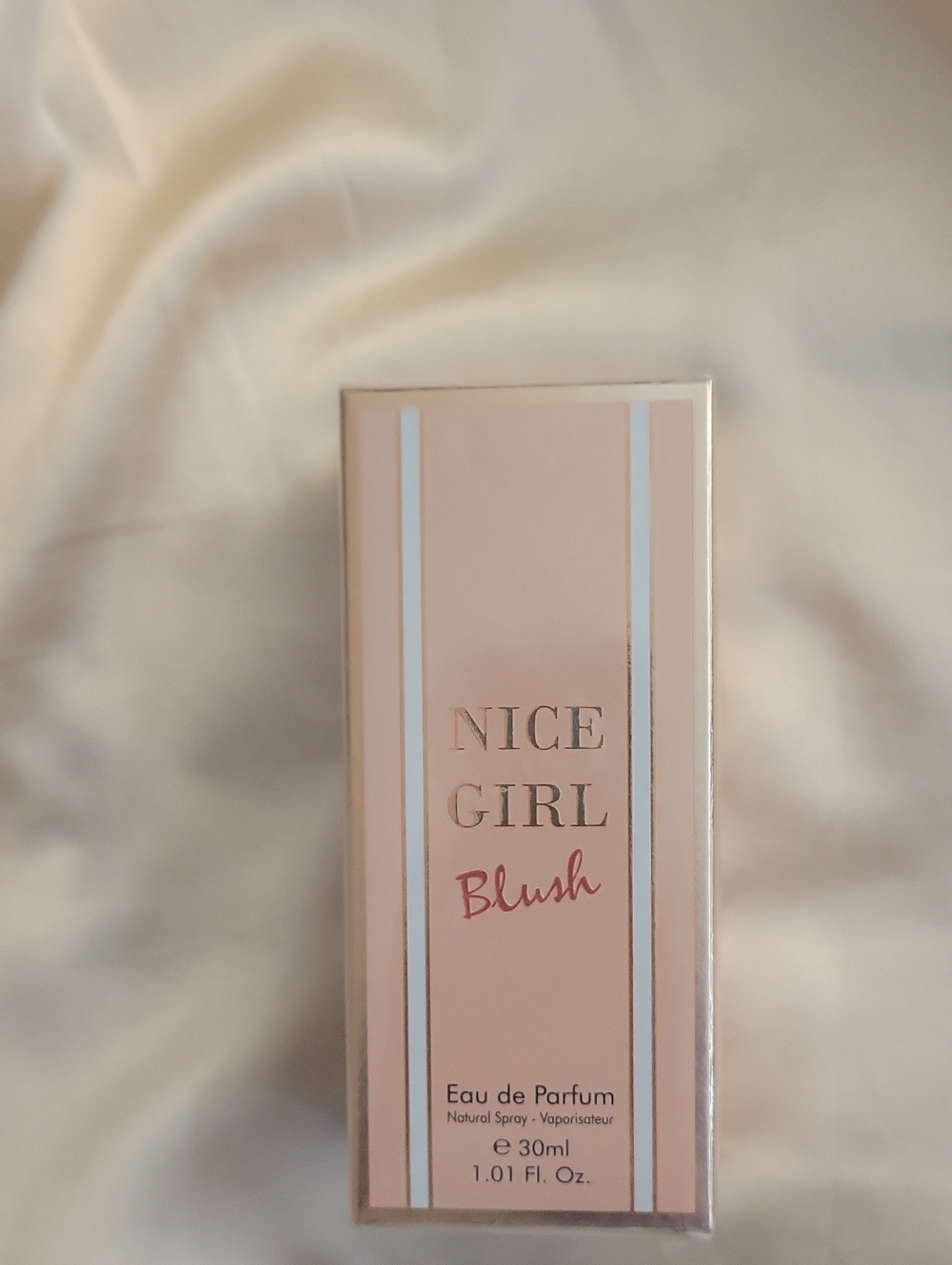 Nice Girl Blush Eau de Parfum - New In Box